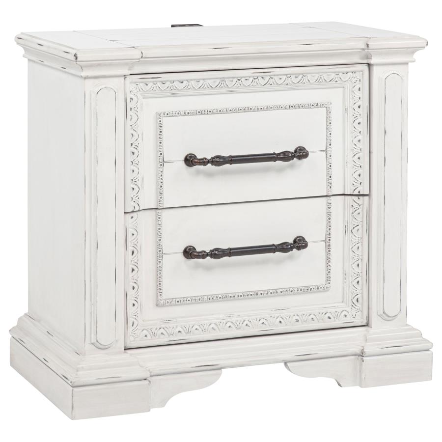 McKinney 4 Pc White Bedroom Set 215871Q-S4