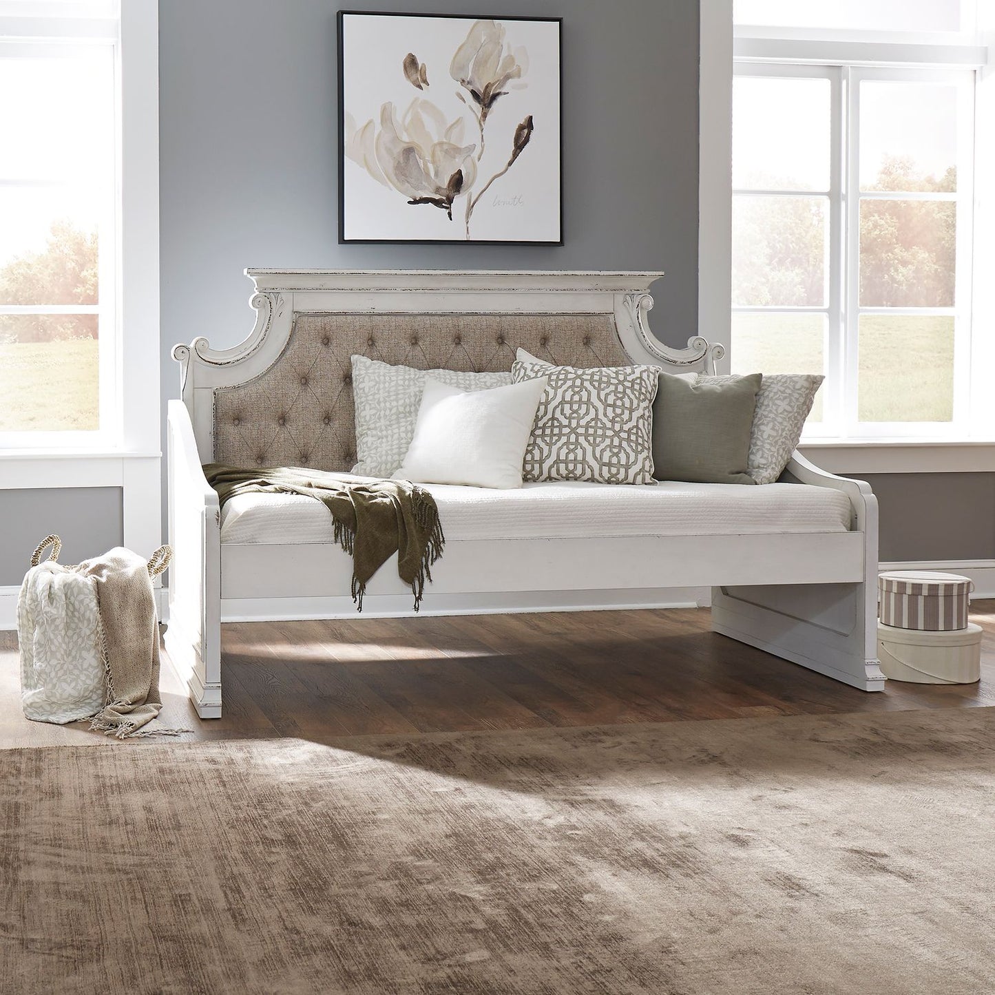 Magnolia Manor Twin Daybed w/Trundle 244-DAY-TTR