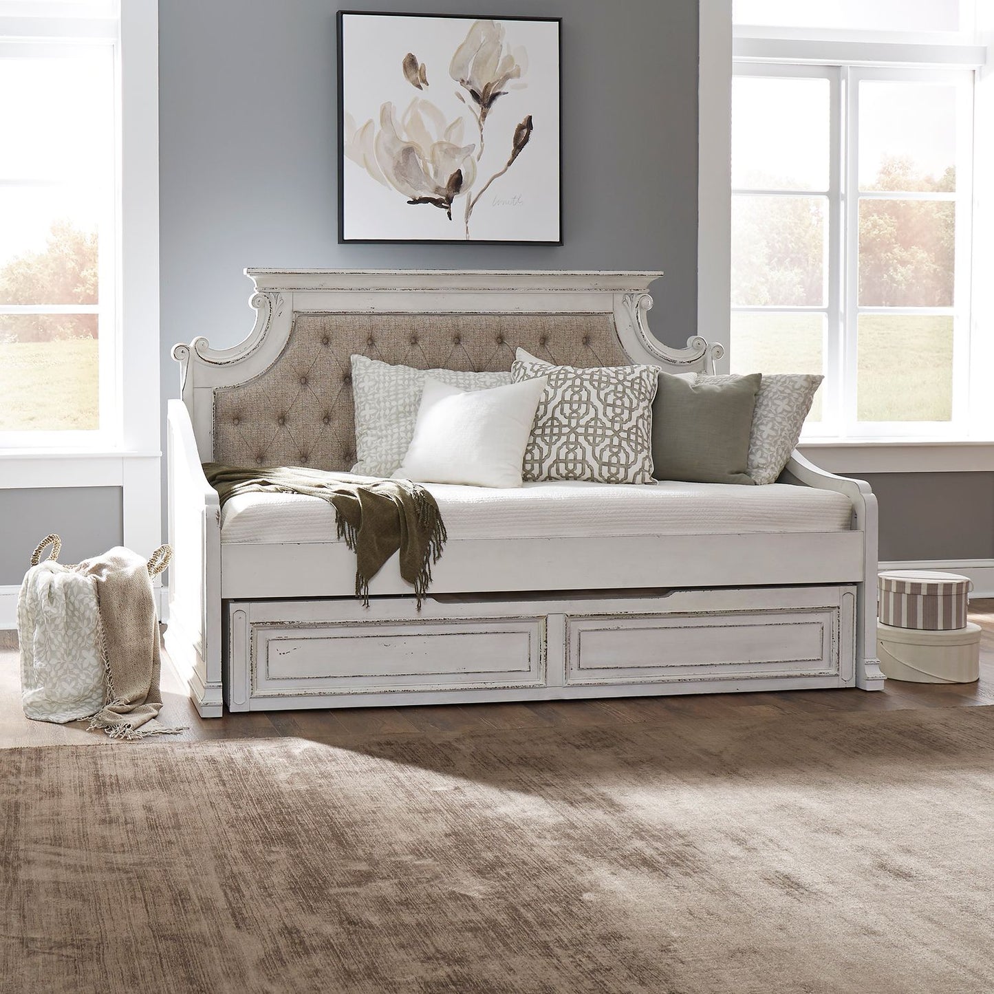 Magnolia Manor Twin Daybed w/Trundle 244-DAY-TTR