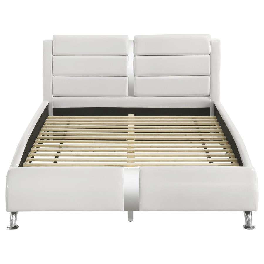 Jeremaine White Leatherette Bed - Chrome Accents