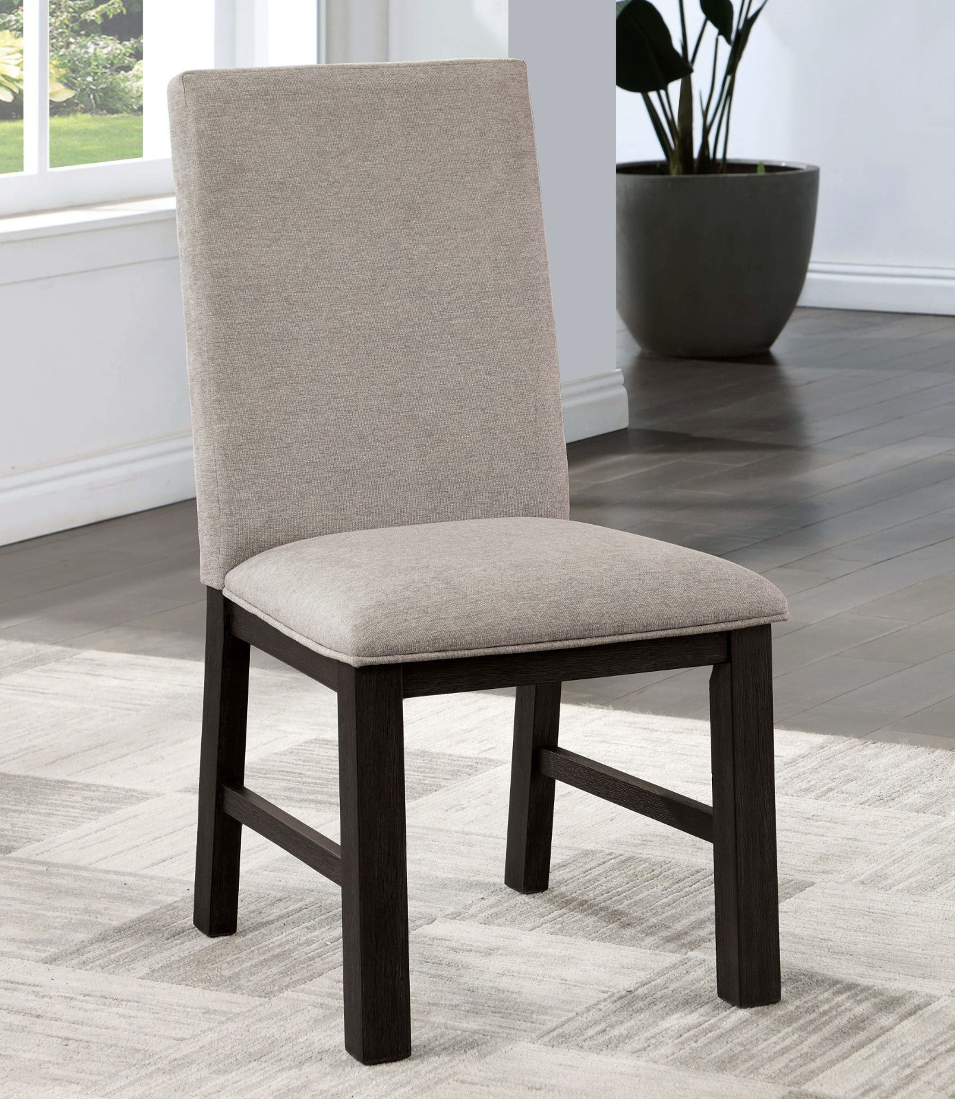 Umbria CM3252BK Antique Black Dining Set