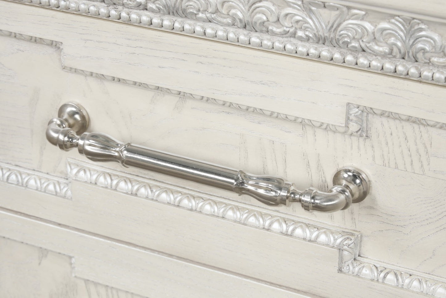 Stella Mia Creamy White Nightstand FM70000WH-N