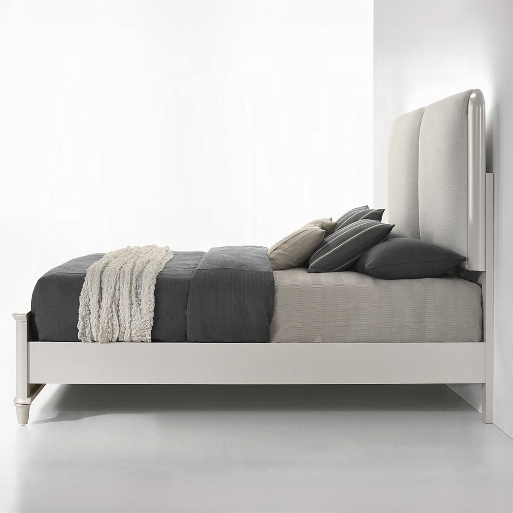 Laveda Gray Boucle Bedroom Set w/LED