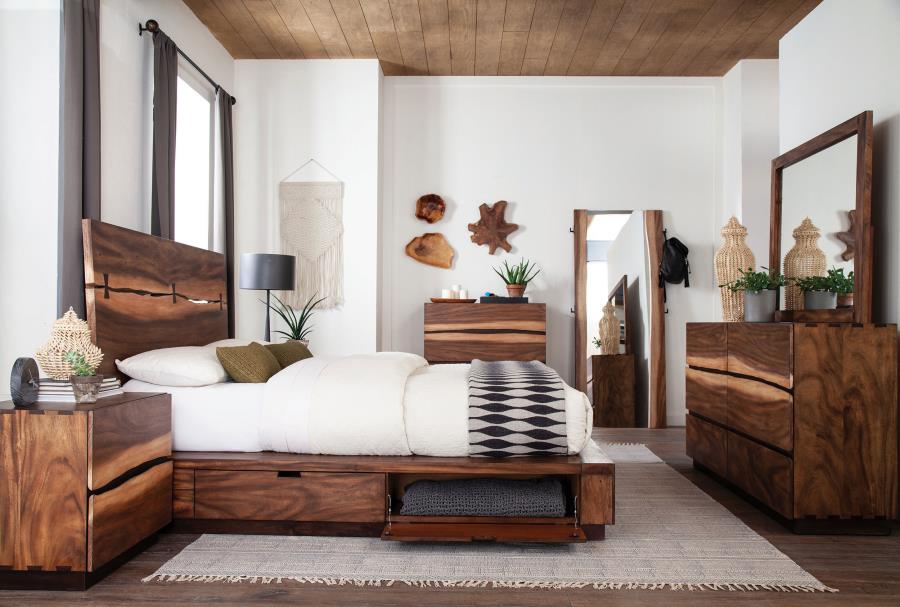 Winslow 4 Pc Bedroom Set - King Bed