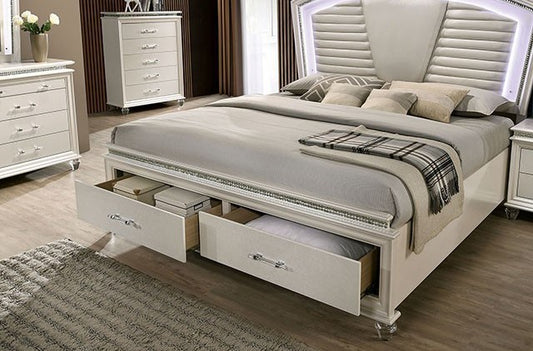 Maddie Pearl White 4 Pc Bedroom Set