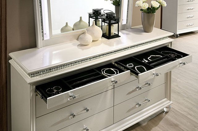 Maddie Pearl White 4 Pc Bedroom Set