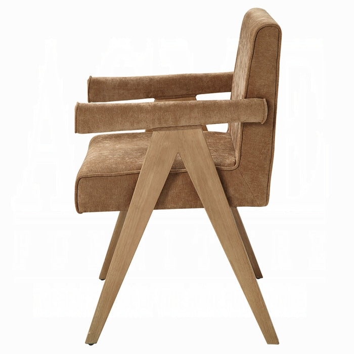 Zoey Oak Finish Dining Set DN04075