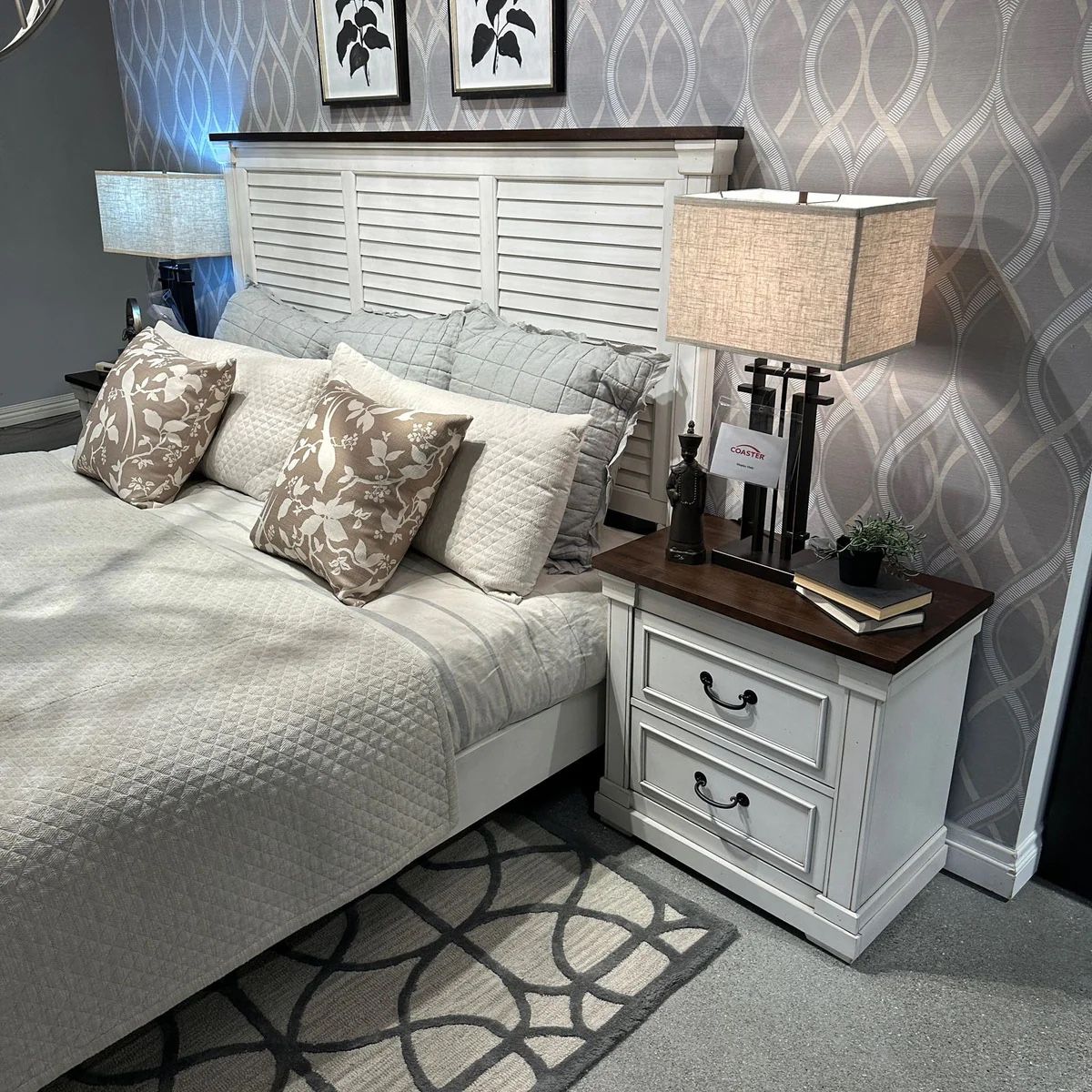 Hillcrest 4 Pc Rustic-Luxe Bedroom Collection by Coaster
