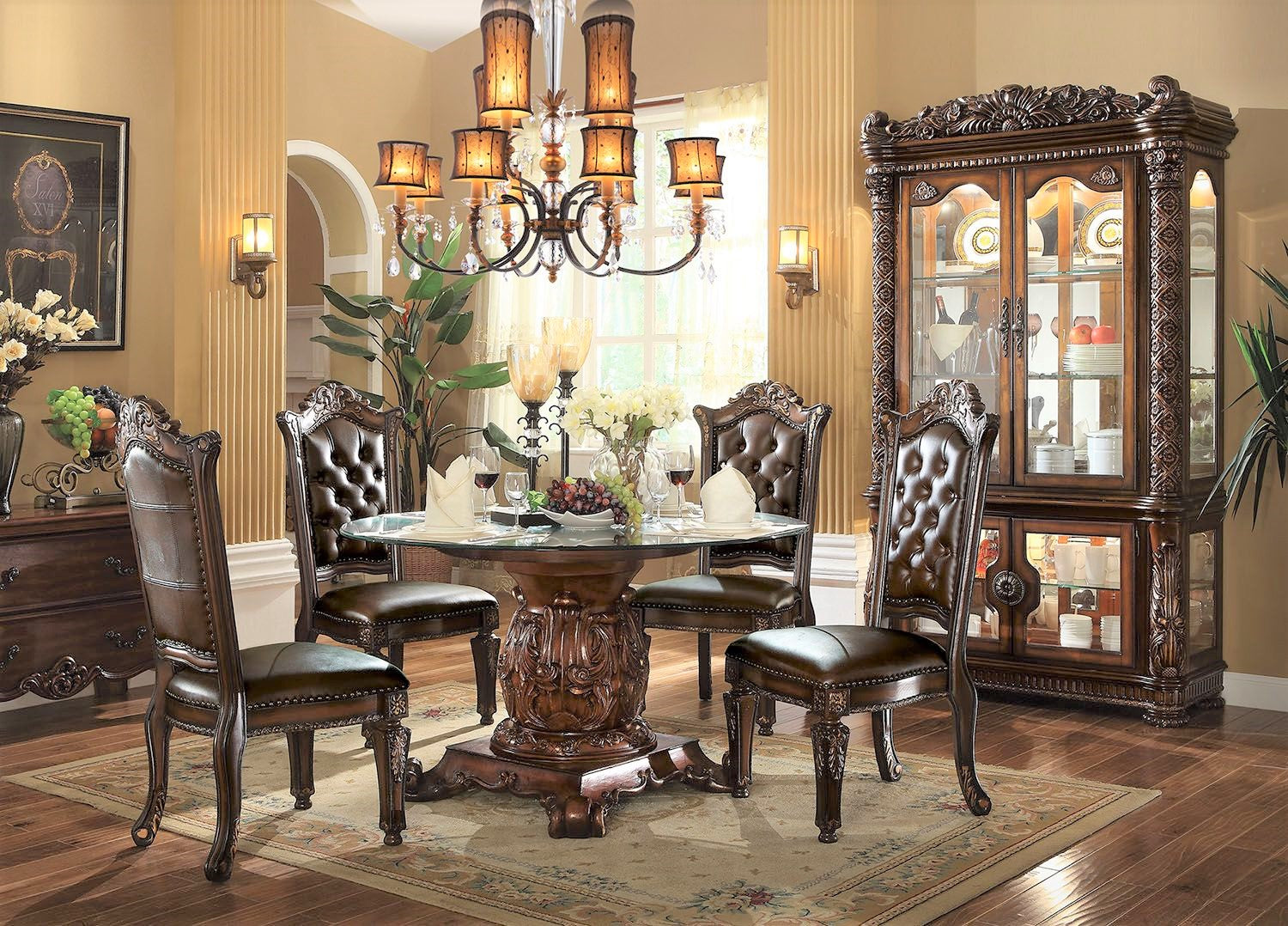 Elegant Round Dining Room Sets