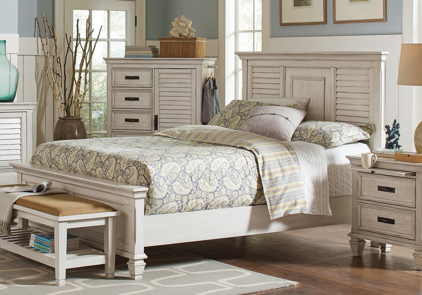 Franco White Eastern King Bed 205331KE