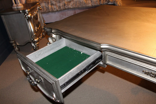 Escritorio ejecutivo Versailles - Acabado en platino antiguo