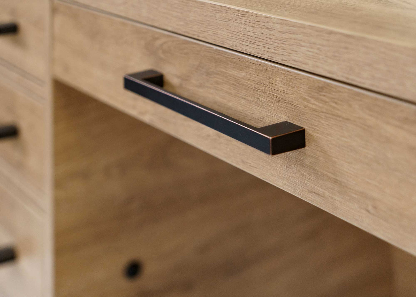 Mason Credenza y Hutch