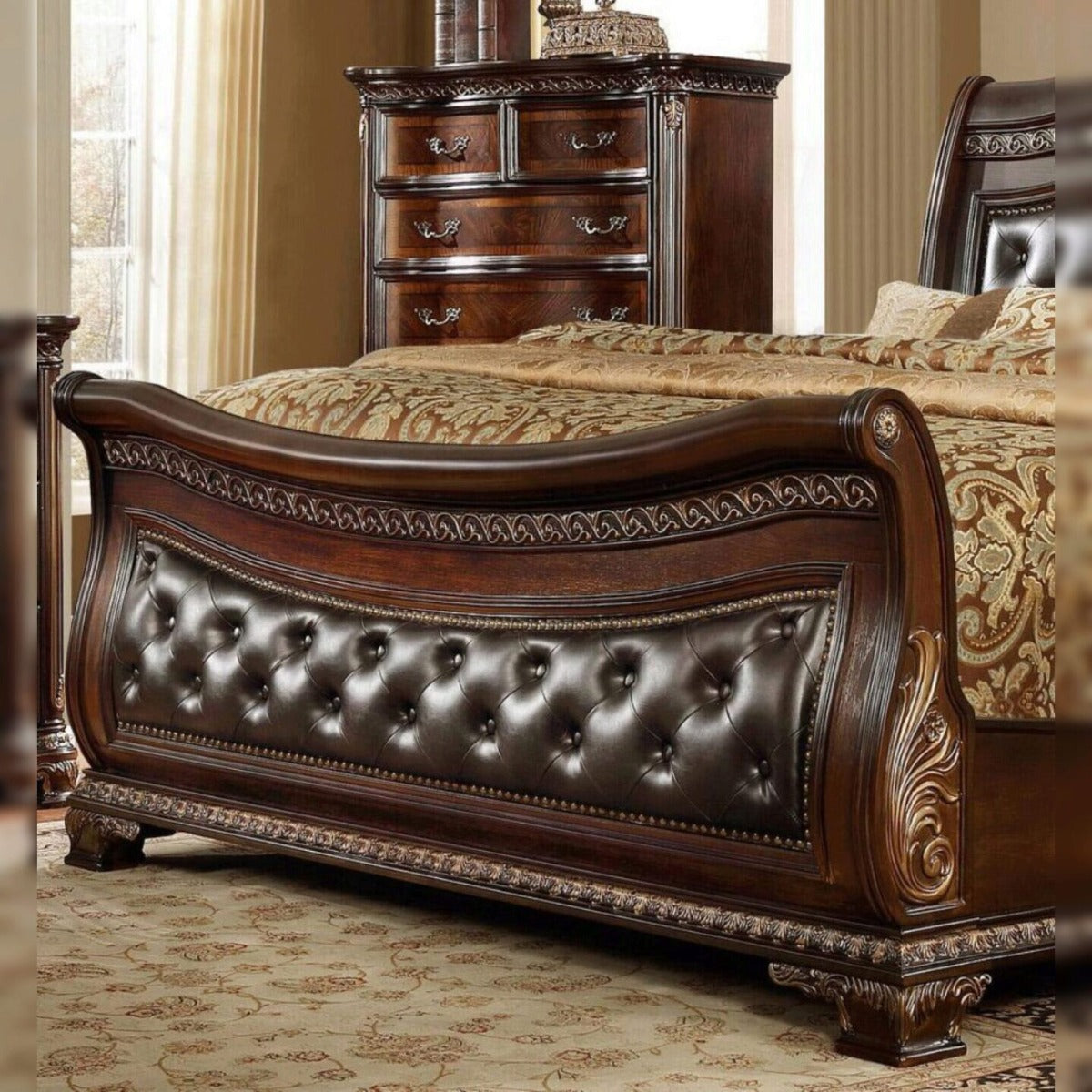 McFerran B9588 Panama Sleigh Bedroom Set