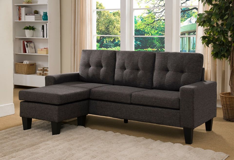 Seccional con respaldo capitoné y sillón reversible - 4 opciones de color