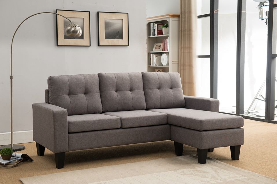Seccional con respaldo capitoné y sillón reversible - 4 opciones de color