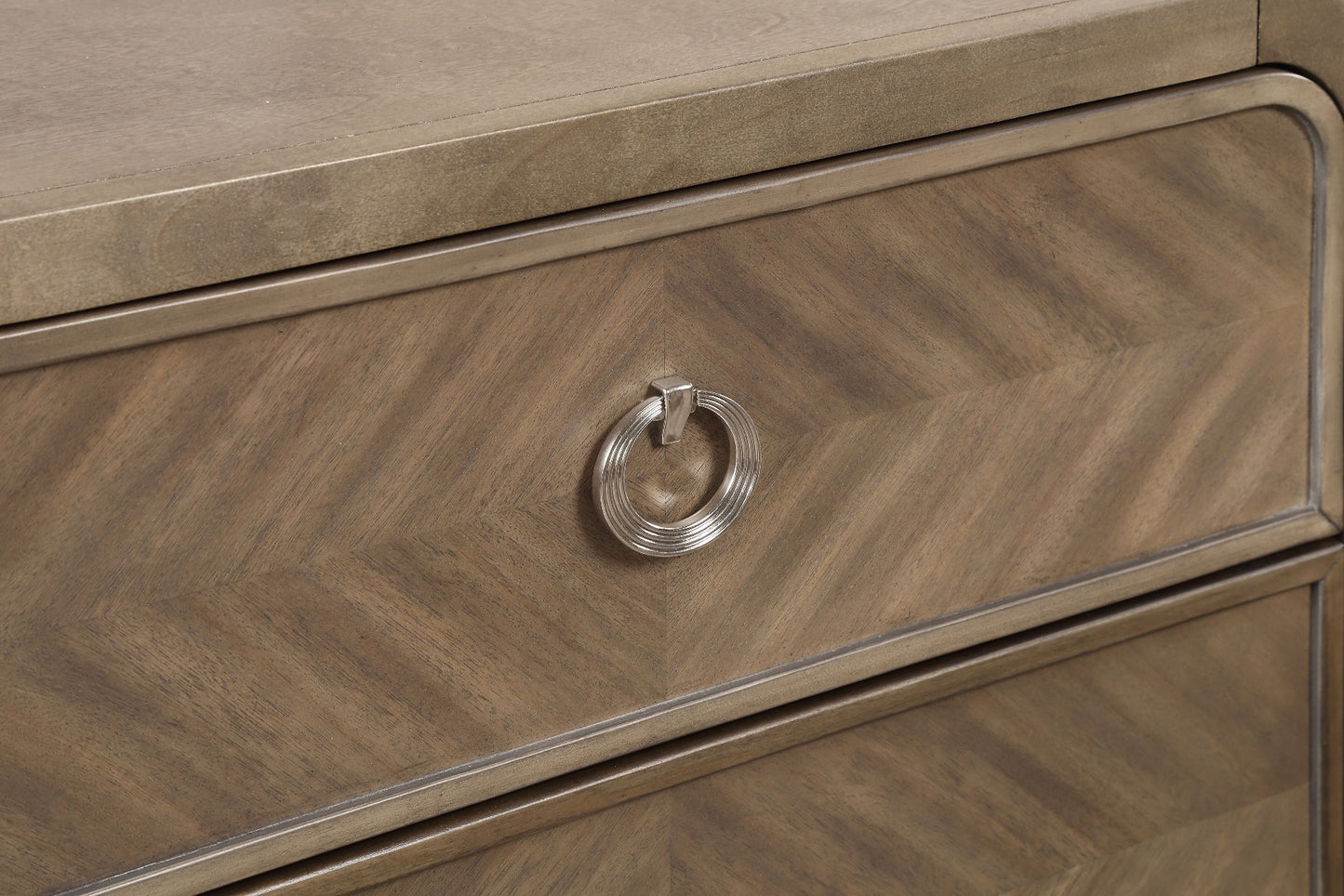 Mesita de noche Cascade de 3 cajones