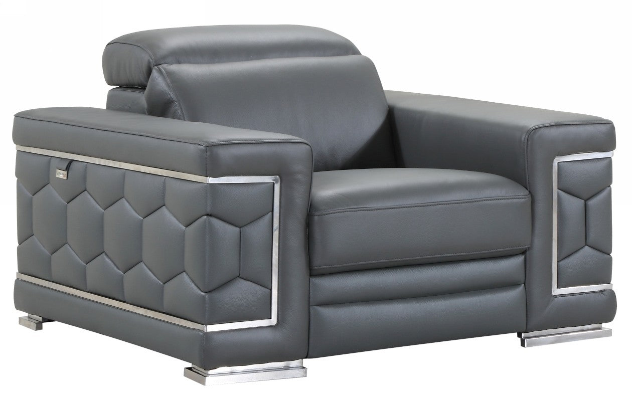 Global United 692 - Chair