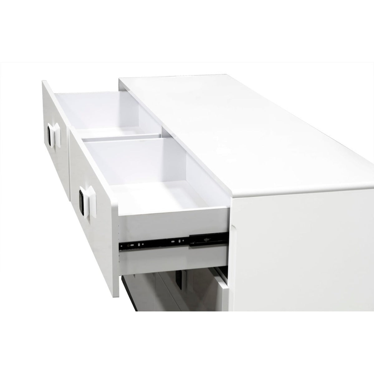 Best Master France Dresser