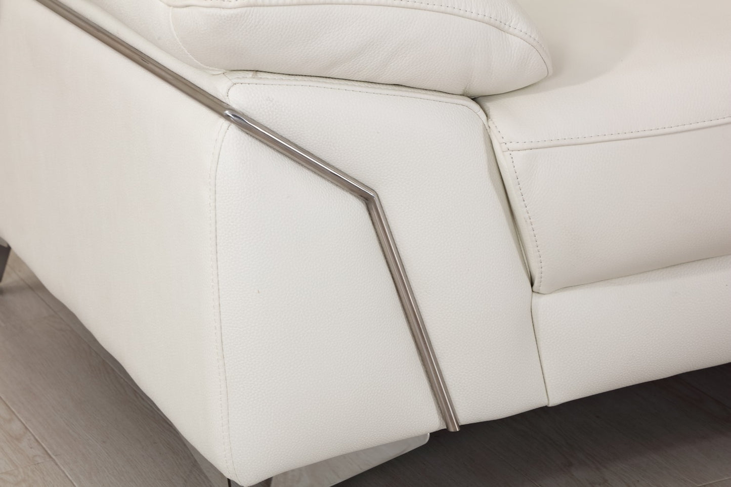 Global United 727 Ferrara Modern Sectional - Genuine Italian Leather