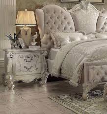 Colección de dormitorio Versailles de 4 piezas - Terciopelo marfil