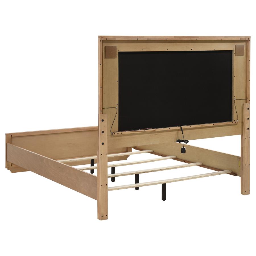 Leanne King 4 Pc Light Oak Bedroom Set