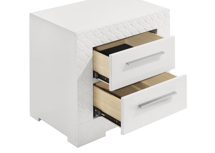 Ives King 4 Pc White High Gloss Bedroom Set