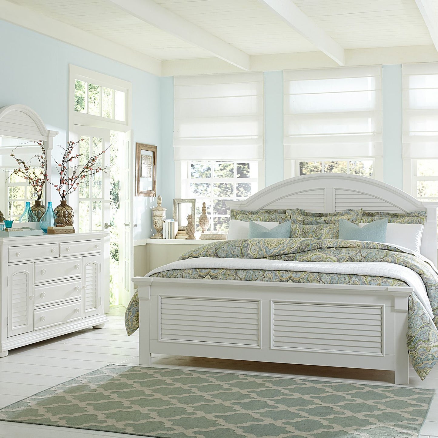 Summer House 4 Pc Bedroom Set - King Bed