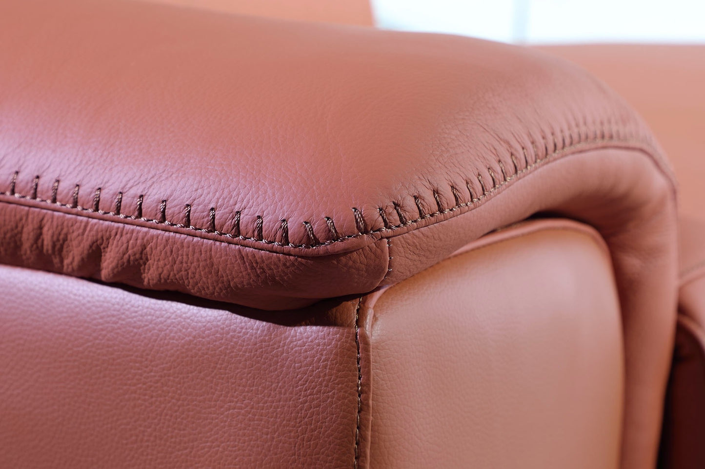 9762 Global United Leather Sofa Set - Camel