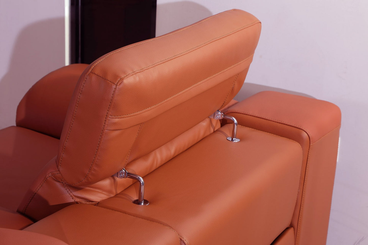 9762 Global United Leather Sofa Set - Camel