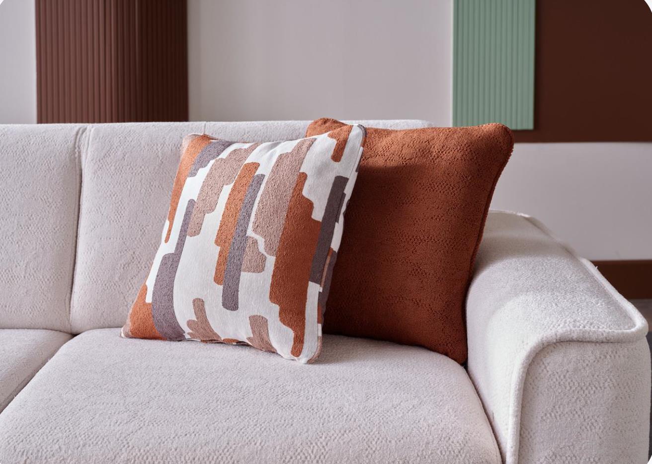 Atlanta 4 Pc Sectional Cream Chenille by Bellona