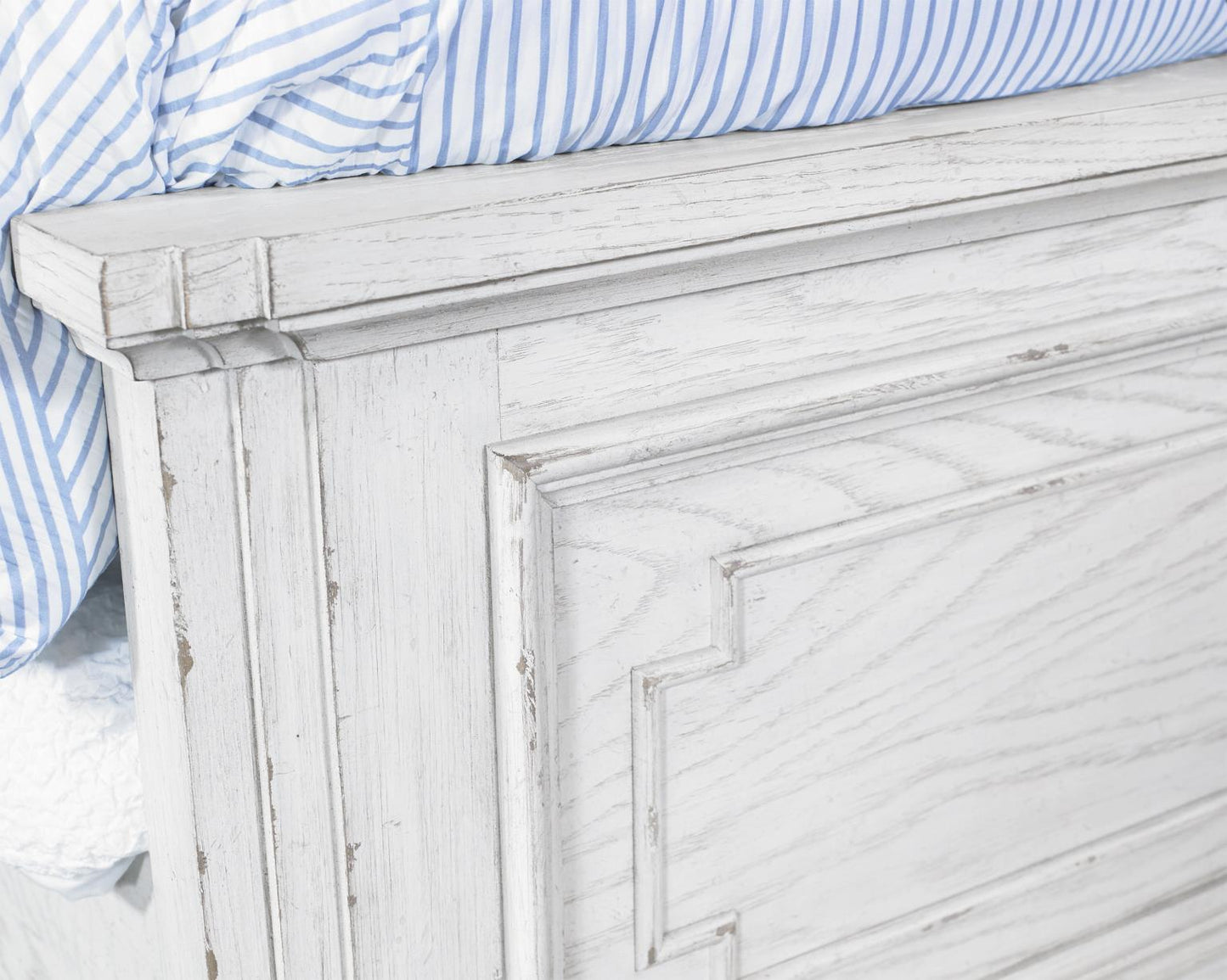 Clara 4 Pc Distressed White Finish Bedroom Set