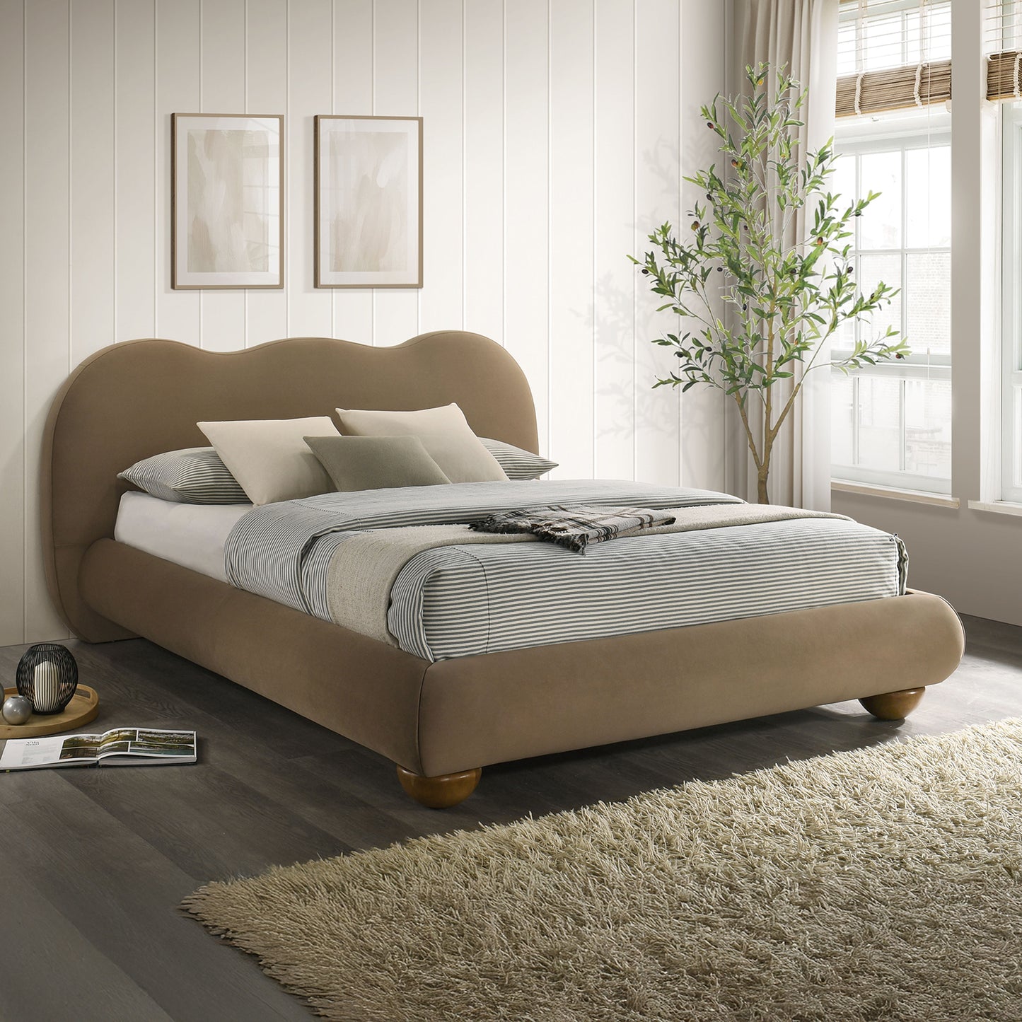 Finamore King Platform Bed - 5 Colors