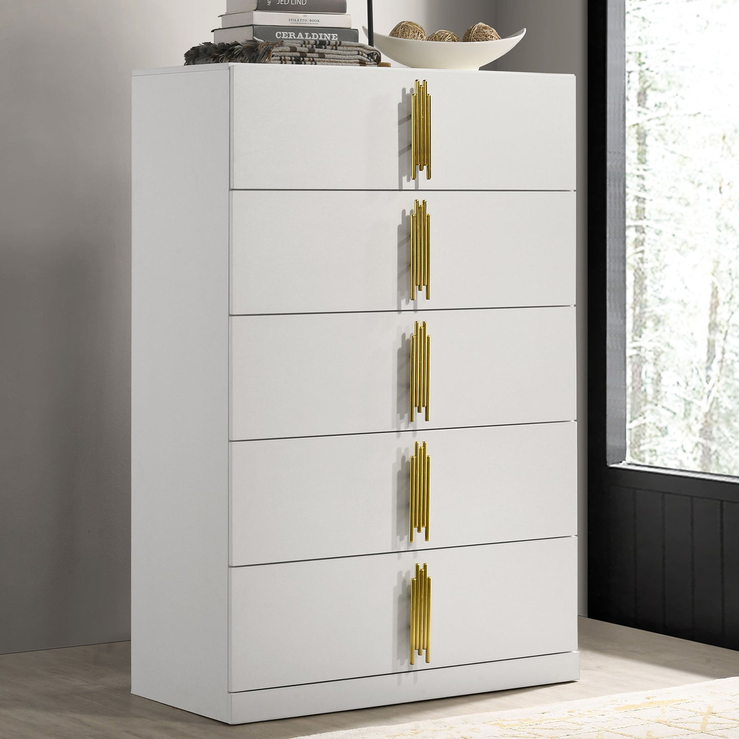 Basildon 5 Drawer White Chest FM7271WH-C