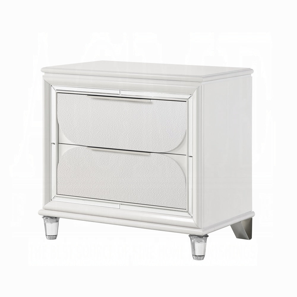 Tarian Boucle Bed & Pearl White Case Goods