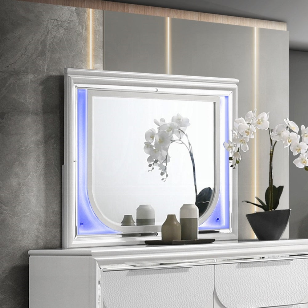 Tarian Boucle Bed & Pearl White Case Goods