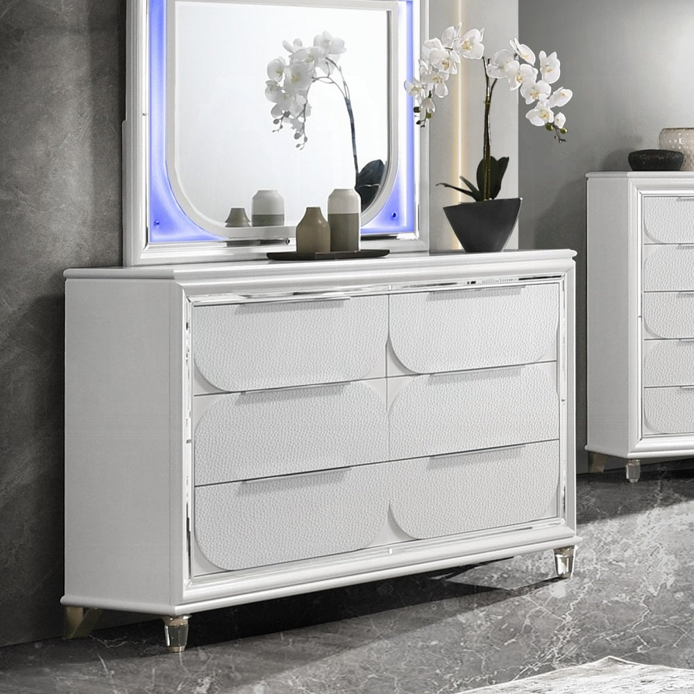 Tarian Boucle Bed & Pearl White Case Goods