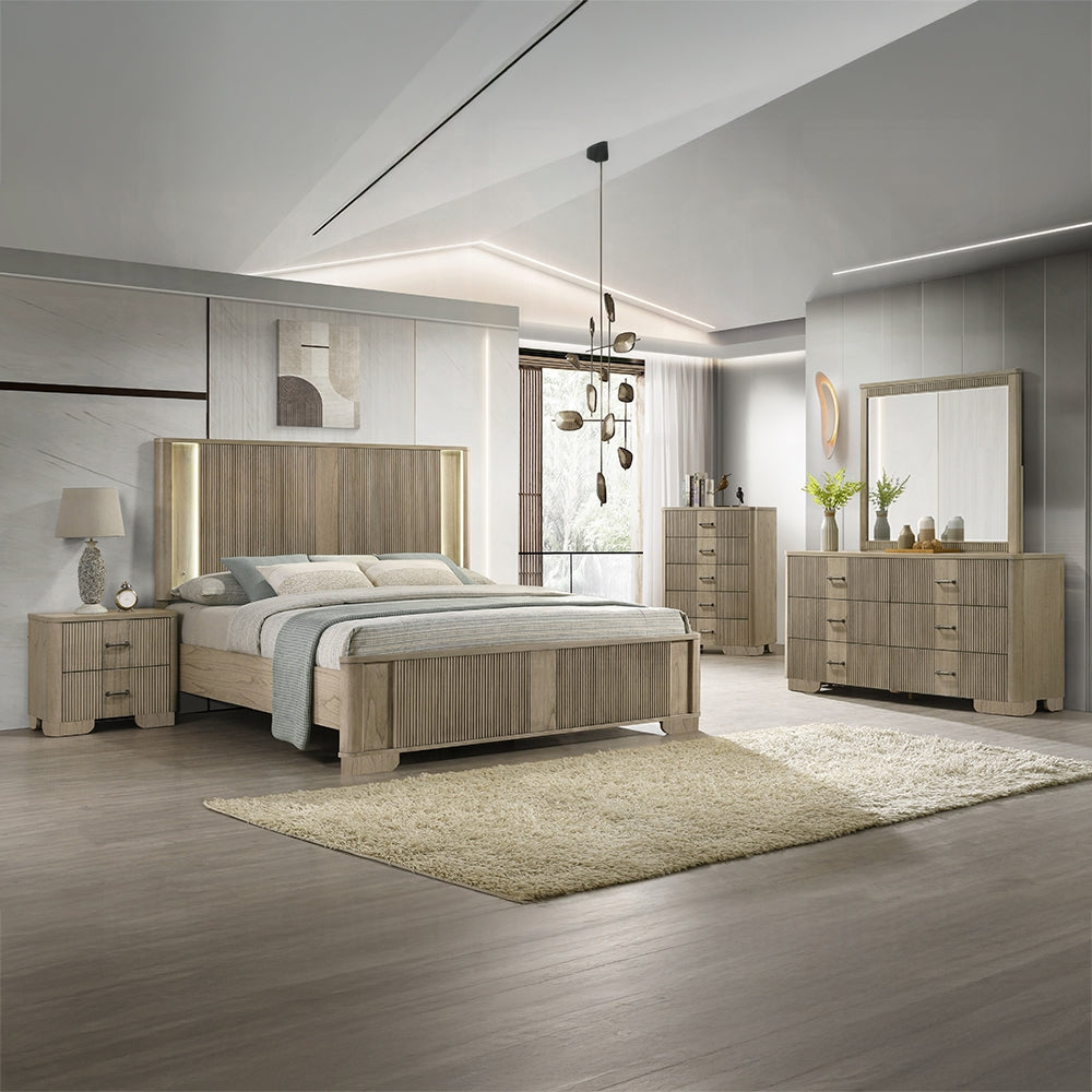Lakkari 4 Pc Antique Oak King Bedroom Set