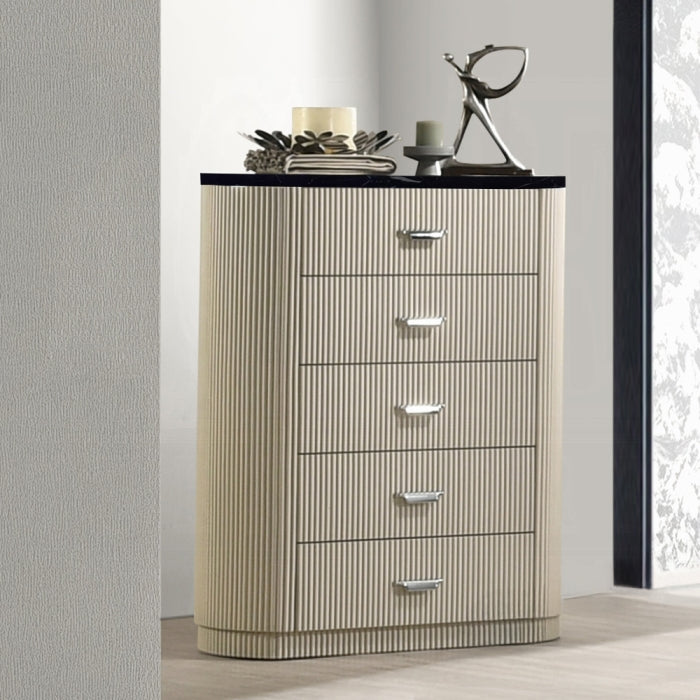 Travonte 5 Drawer Chest BD04886