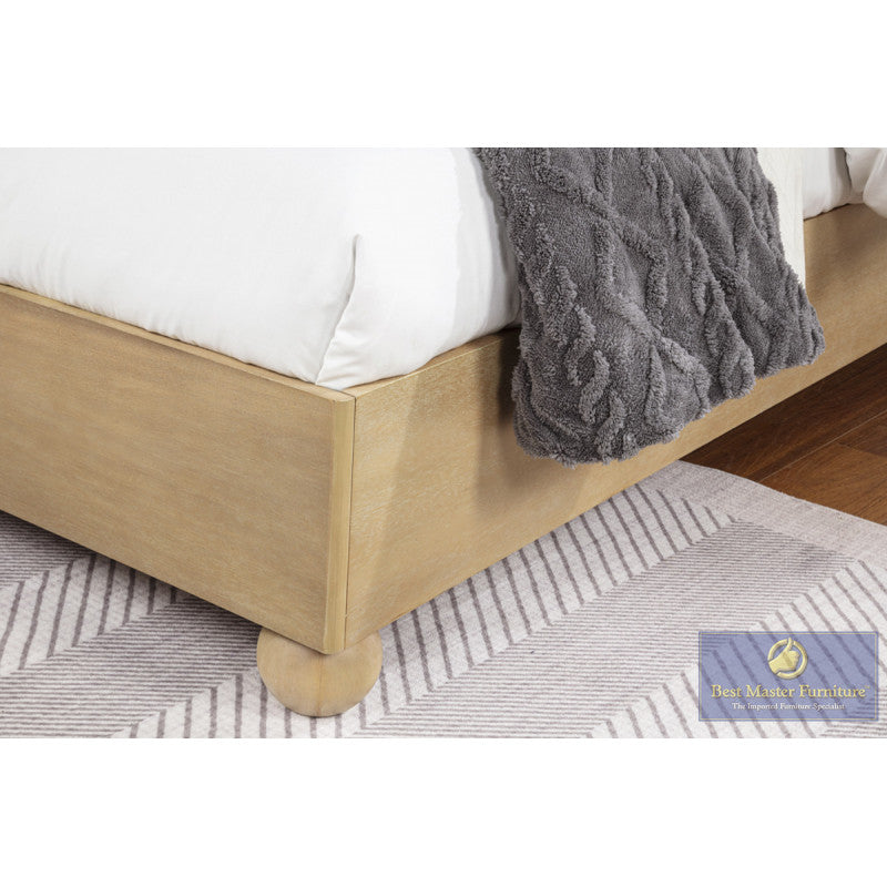 Best Master DP305 King Light Oak Bedroom Set