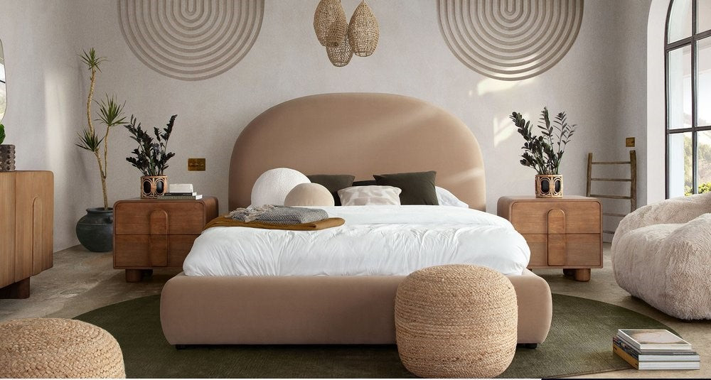 Fox Camel Velvet Queen Platform Bed
