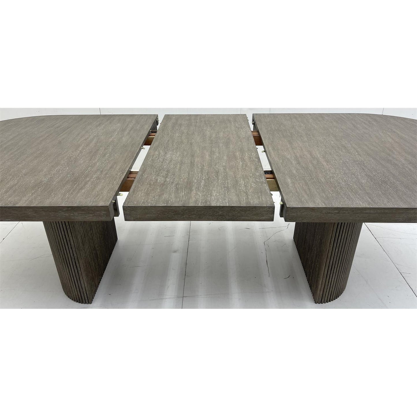 Sariel Double Pedestal Dining Set 87150 by Riverside