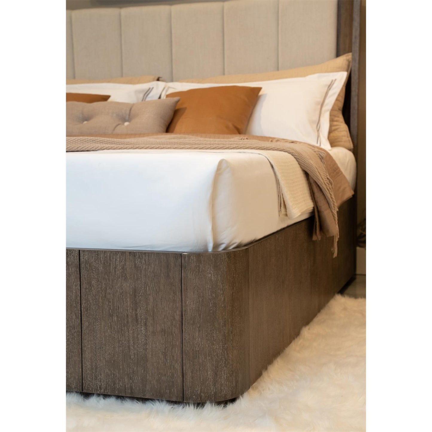 Sariel 4 Pc Bedroom Collection by Riverside