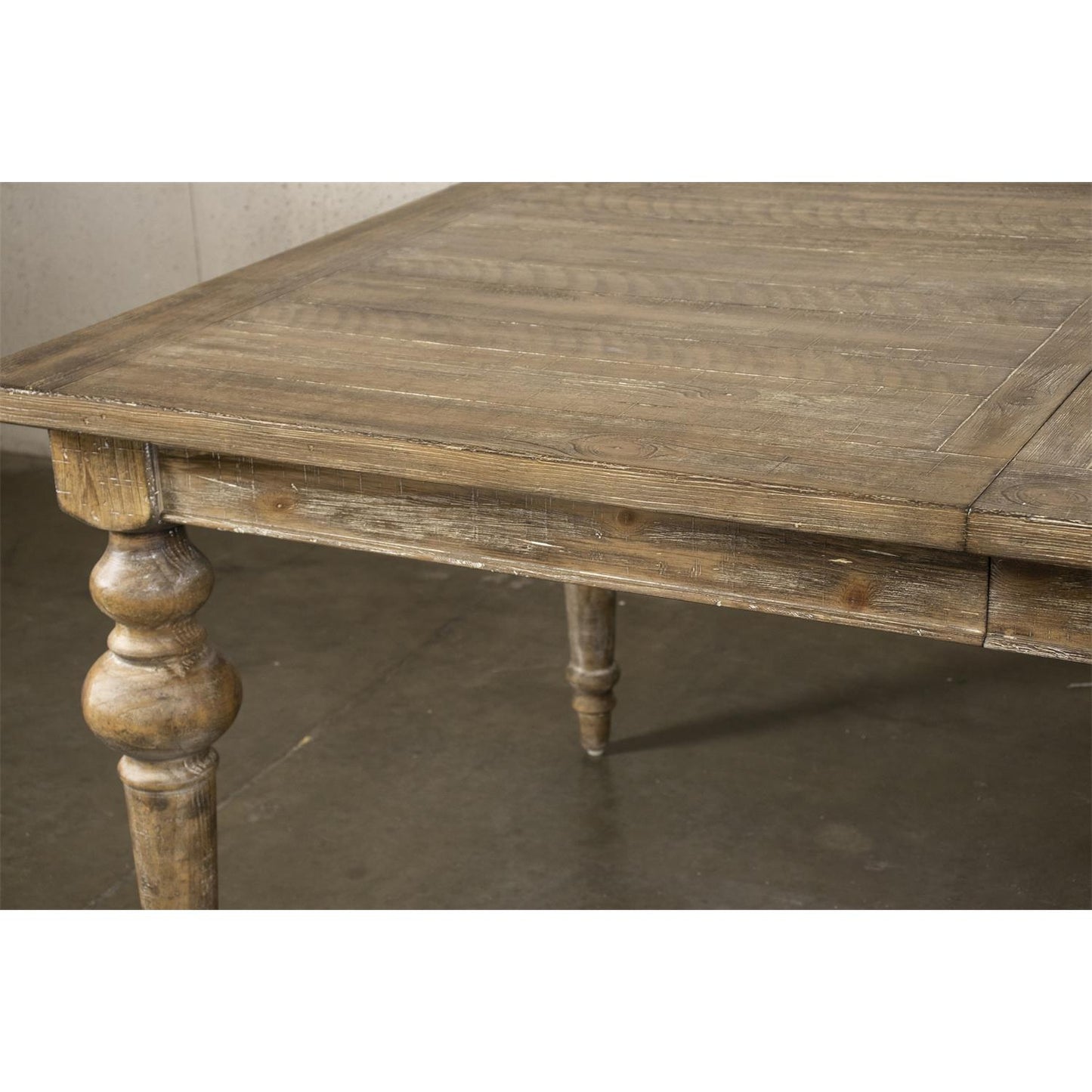 Riverside 54950 Snowy Desert Dining Set