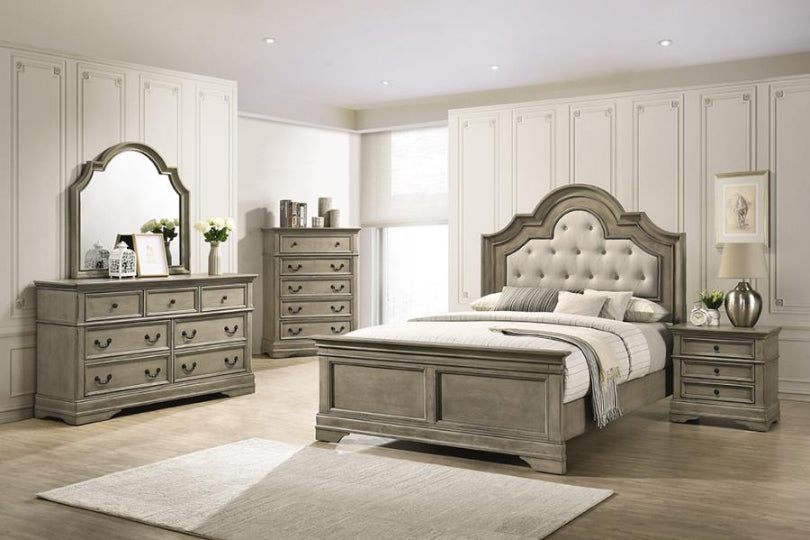 Manchester Wheat Finish 4 Pc Bedroom Set - King Bed