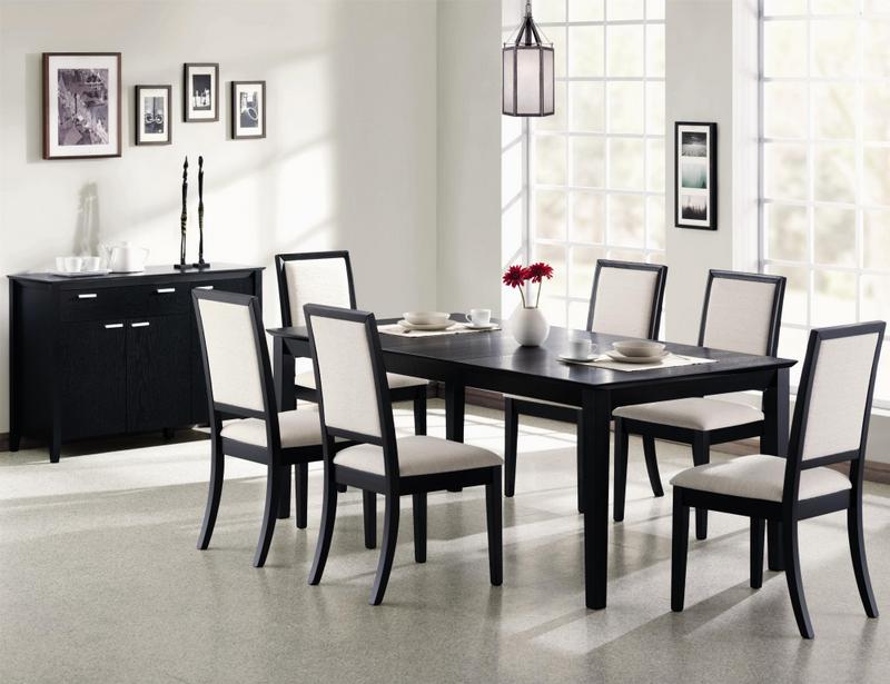 Colección de comedor Louise de Coaster con hoja extensible