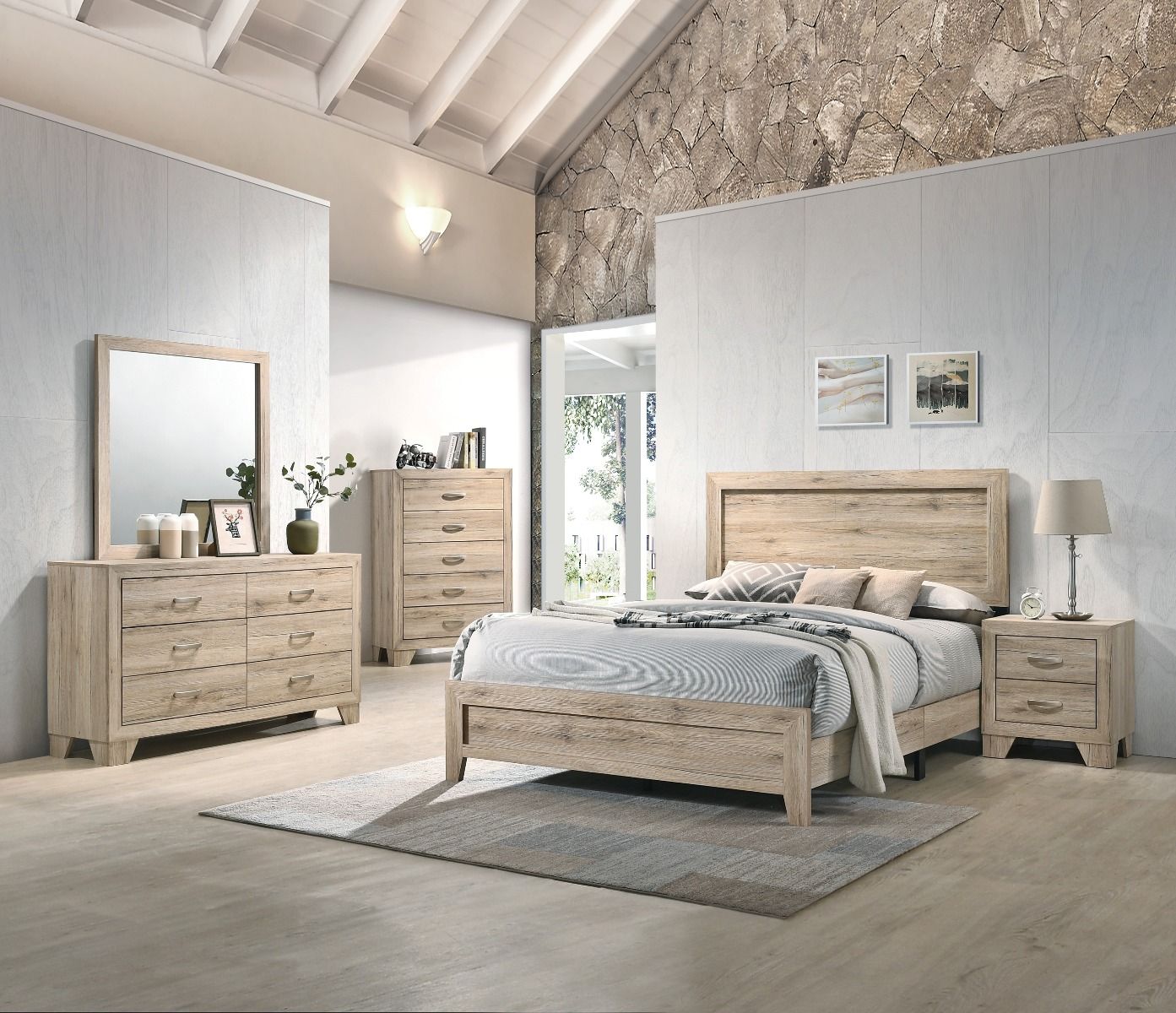 Miquell 4 Pc Bedroom Set - Eastern King Bed