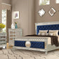 McFerran B1688 Juego de dormitorio moderno - Acabado plateado