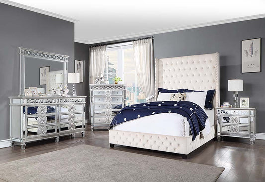Colección de dormitorio Fabrice Wingback de Acme Furniture