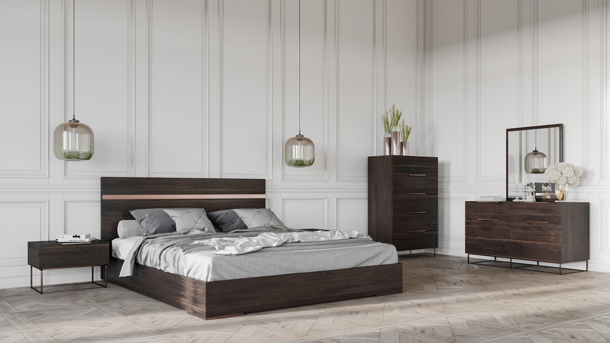 Benzon 4 Pc Bedroom Set - Eastern King Bed