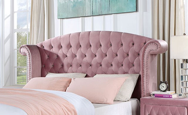 Zohar Glam Pink Wingback Bedroom Collection